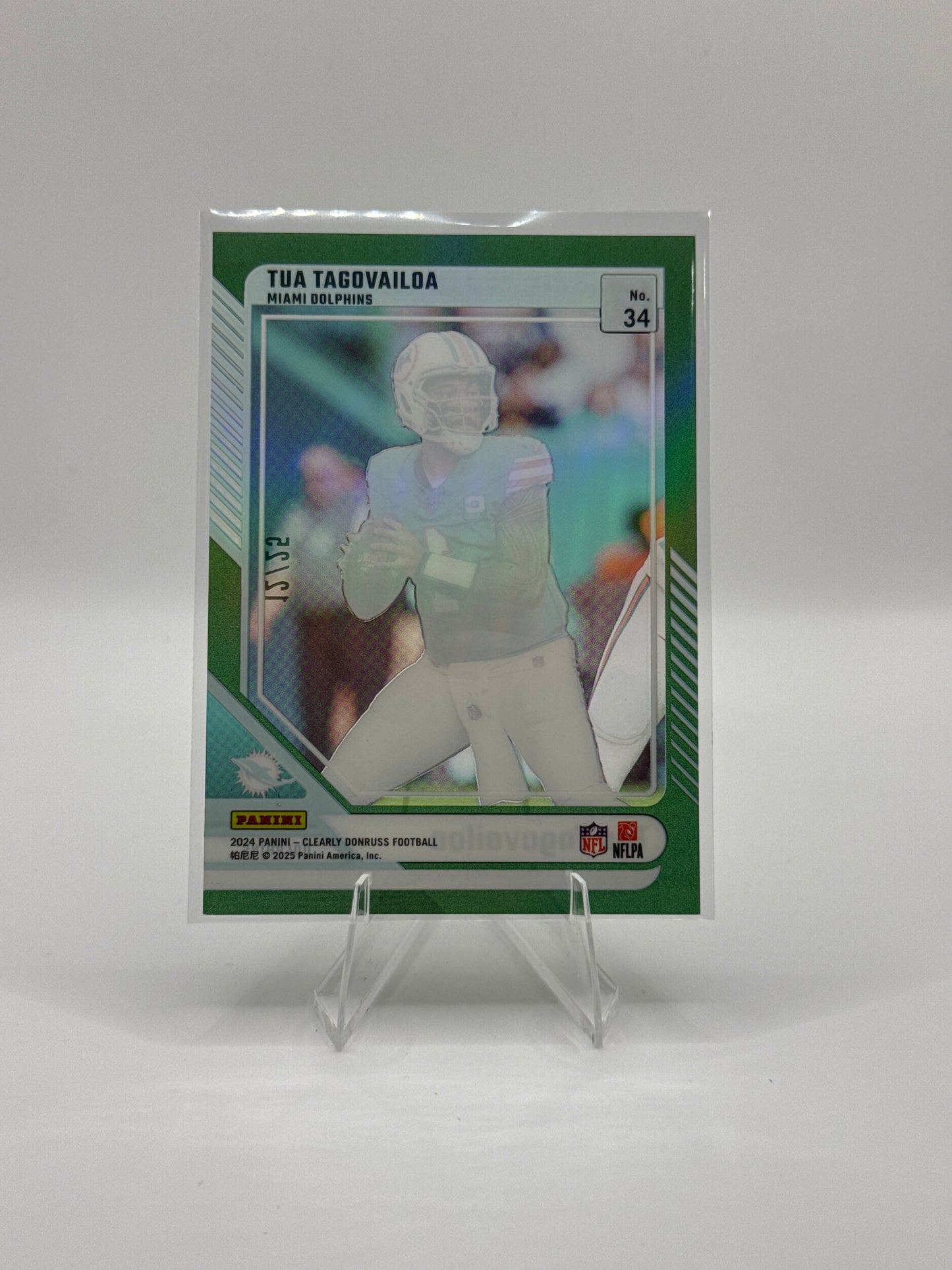 Tua Tagovailoa #34 Green 12/25 2024 Donruss Clearly