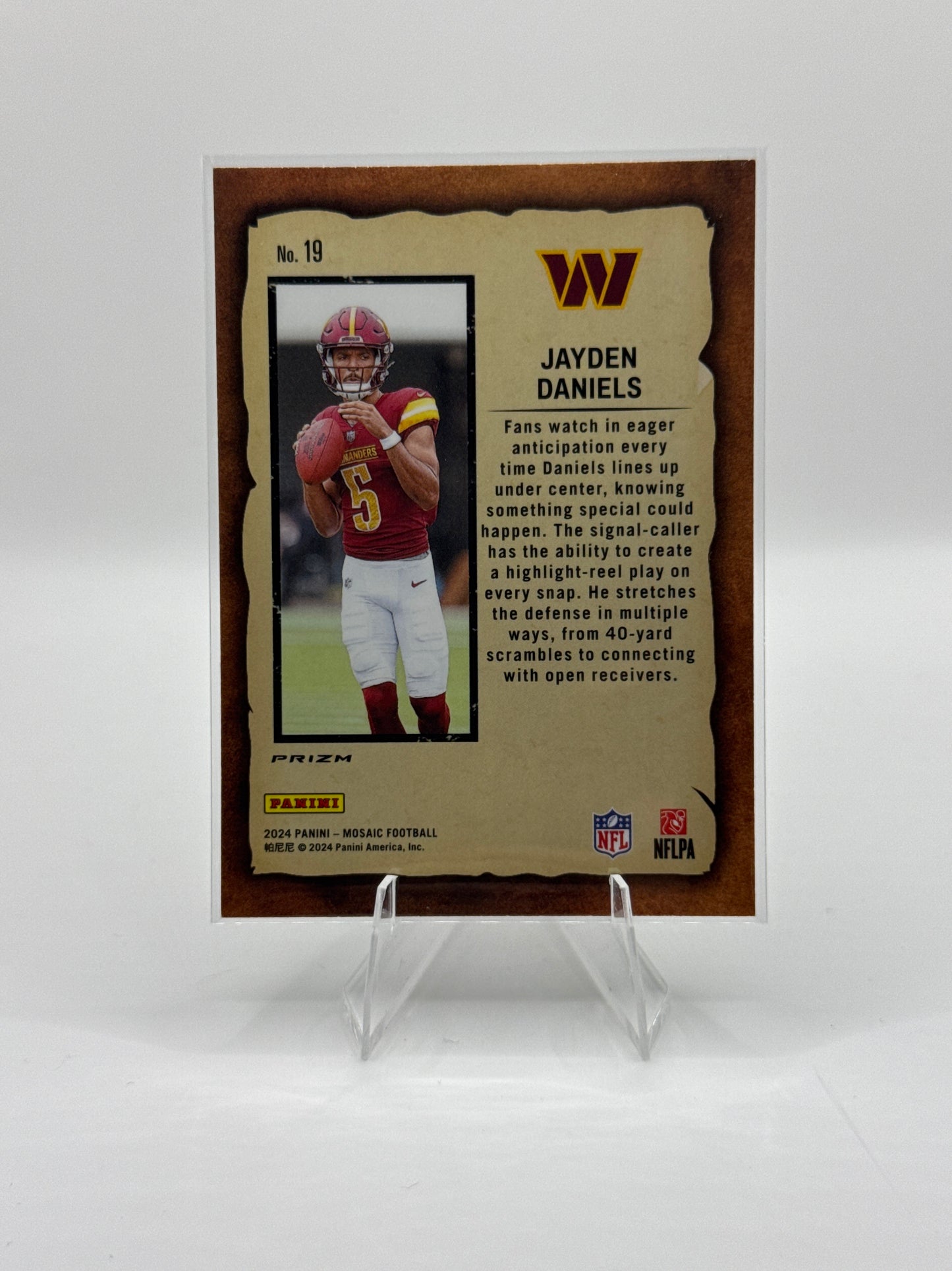 Jayden Daniels (Rookie) #19 Notoriety Green Mosaic Prizm 2024 Panini - Mosaic Football