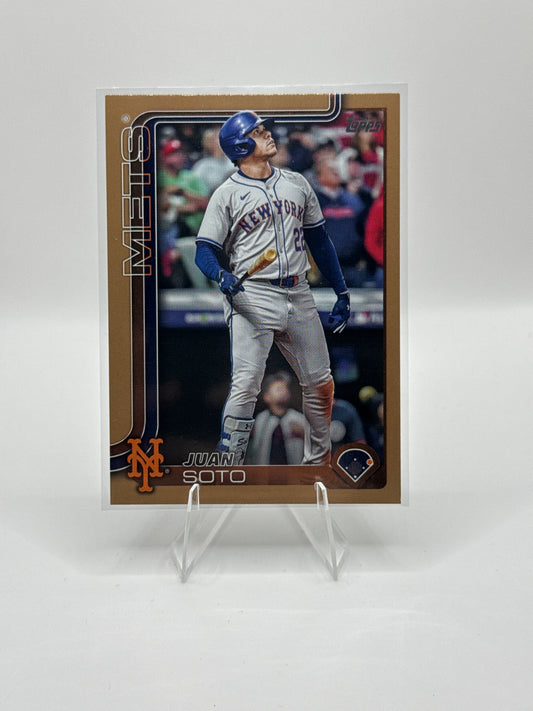 Juan Soto #700 Gold 0166/2025