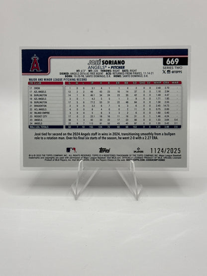 Jose Soriano #669 Gold 1124/2025