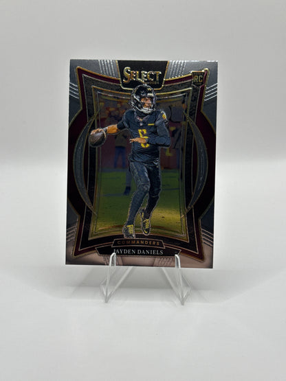 Jayden Daniels (Rookie) #26 Concourse Level 2024 Panini - Select Football