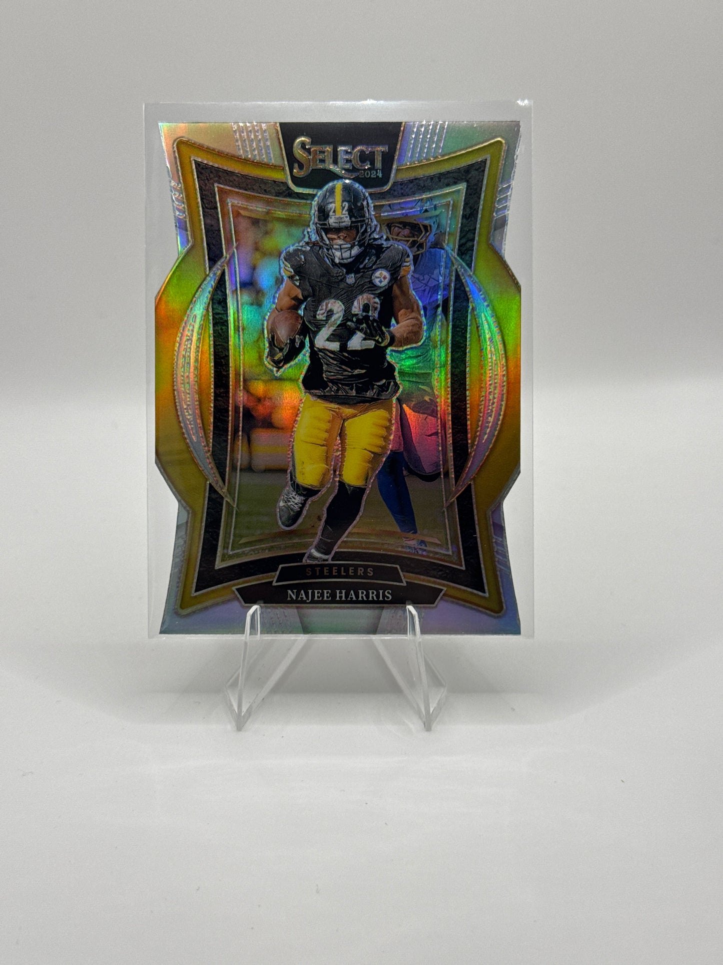 Najee Harris #85 Silver Prizm Die-Cut Concourse Level