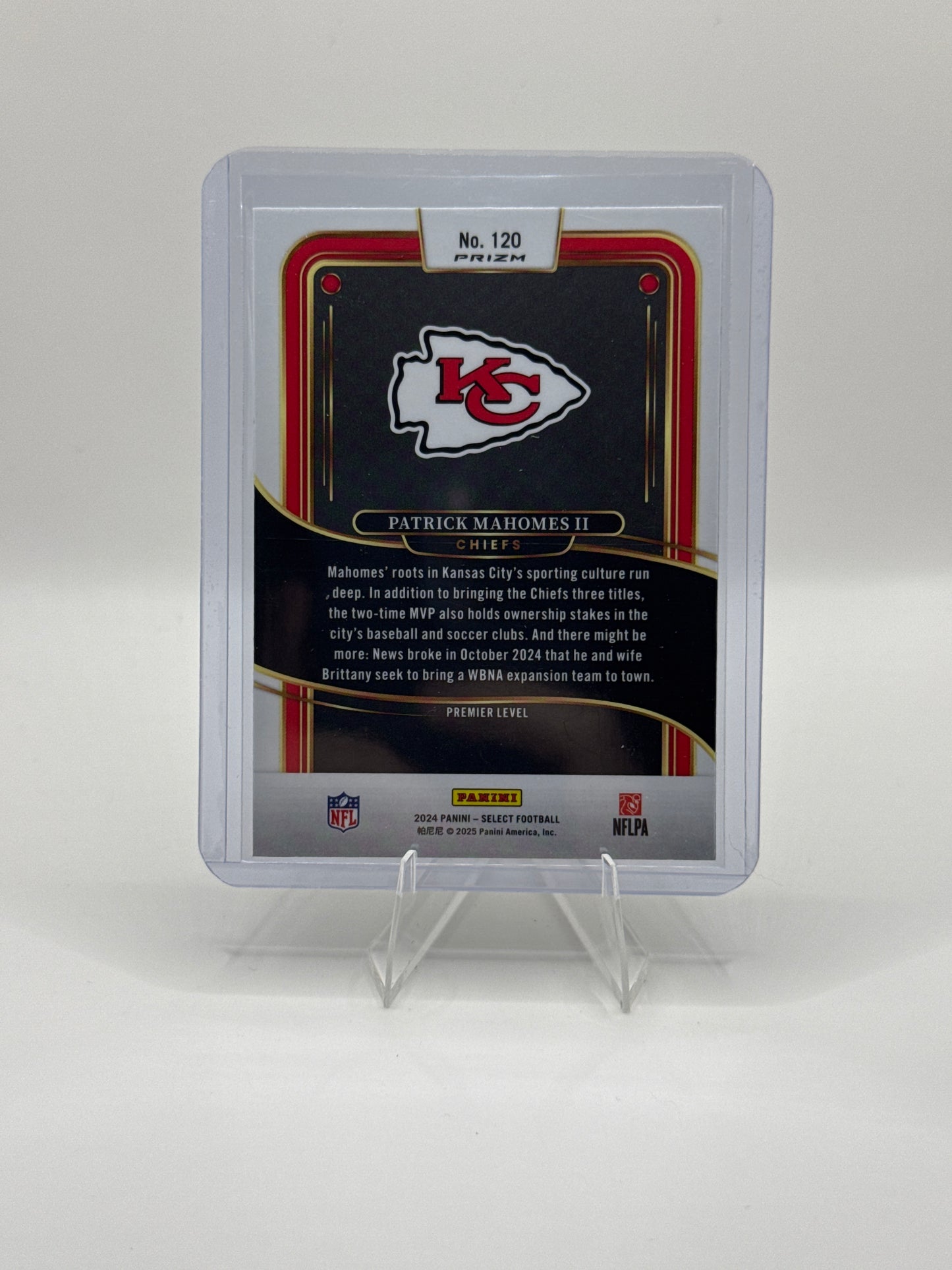 Patrick Mahomes #120 Green Yellow Prizm Shock Premier Level 2024 Panini - Select Football