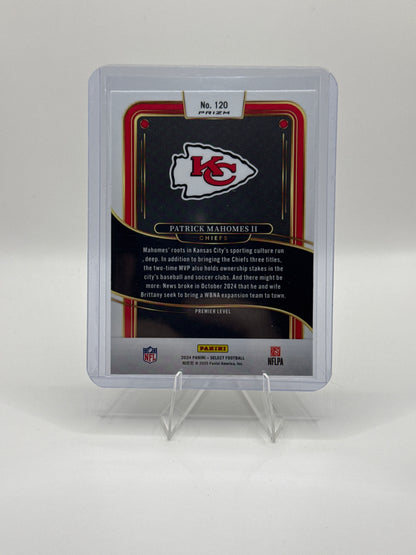 Patrick Mahomes #120 Green Yellow Prizm Shock Premier Level 2024 Panini - Select Football