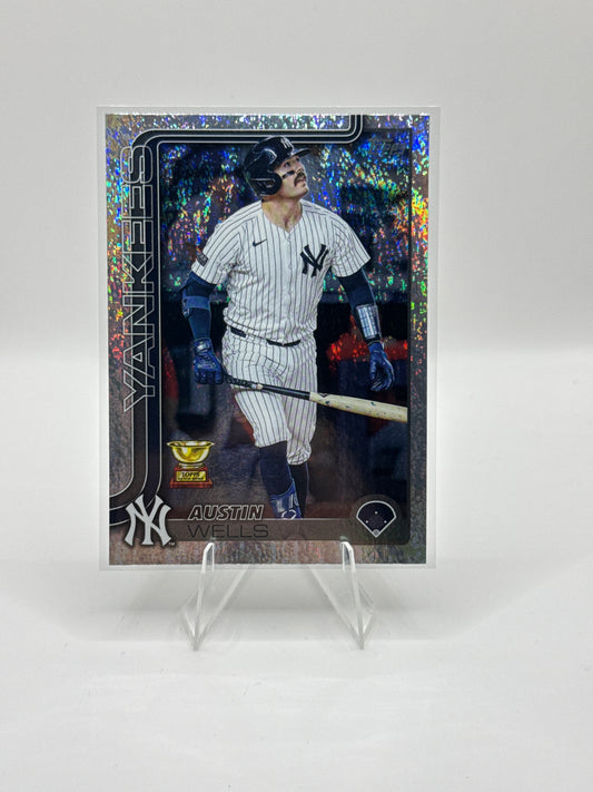 Austin Wells #591 Sandglitter 2025 Topps Series Two